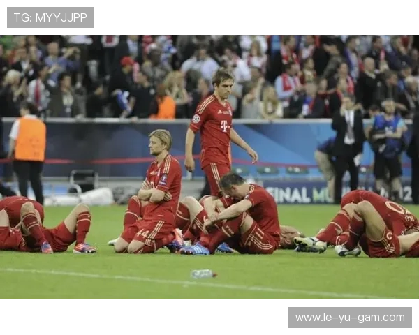 防守的艺术，传奇的传承：深度解析拉姆如何定义现代边后卫的教科书