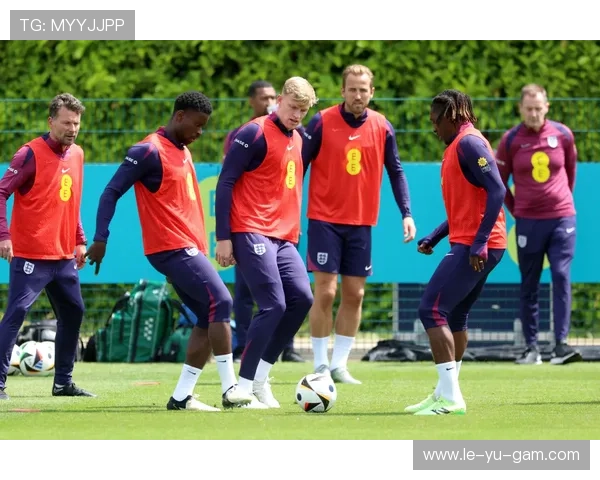 朱尔·贝林厄姆：英格兰中场新星引领足球新时代